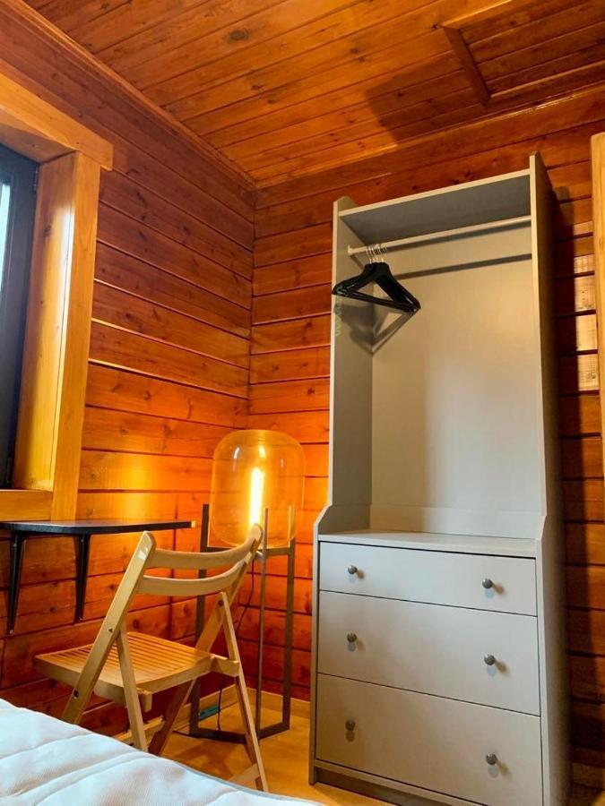Gites Douillets : Chalet Sur Pilotis Houyet Bagian luar foto