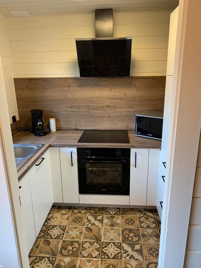 Gites Douillets : Chalet Sur Pilotis Houyet Bagian luar foto